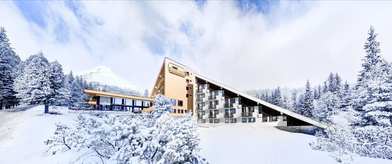 Hotel Fis Strbske Pleso Ngoại thất bức ảnh