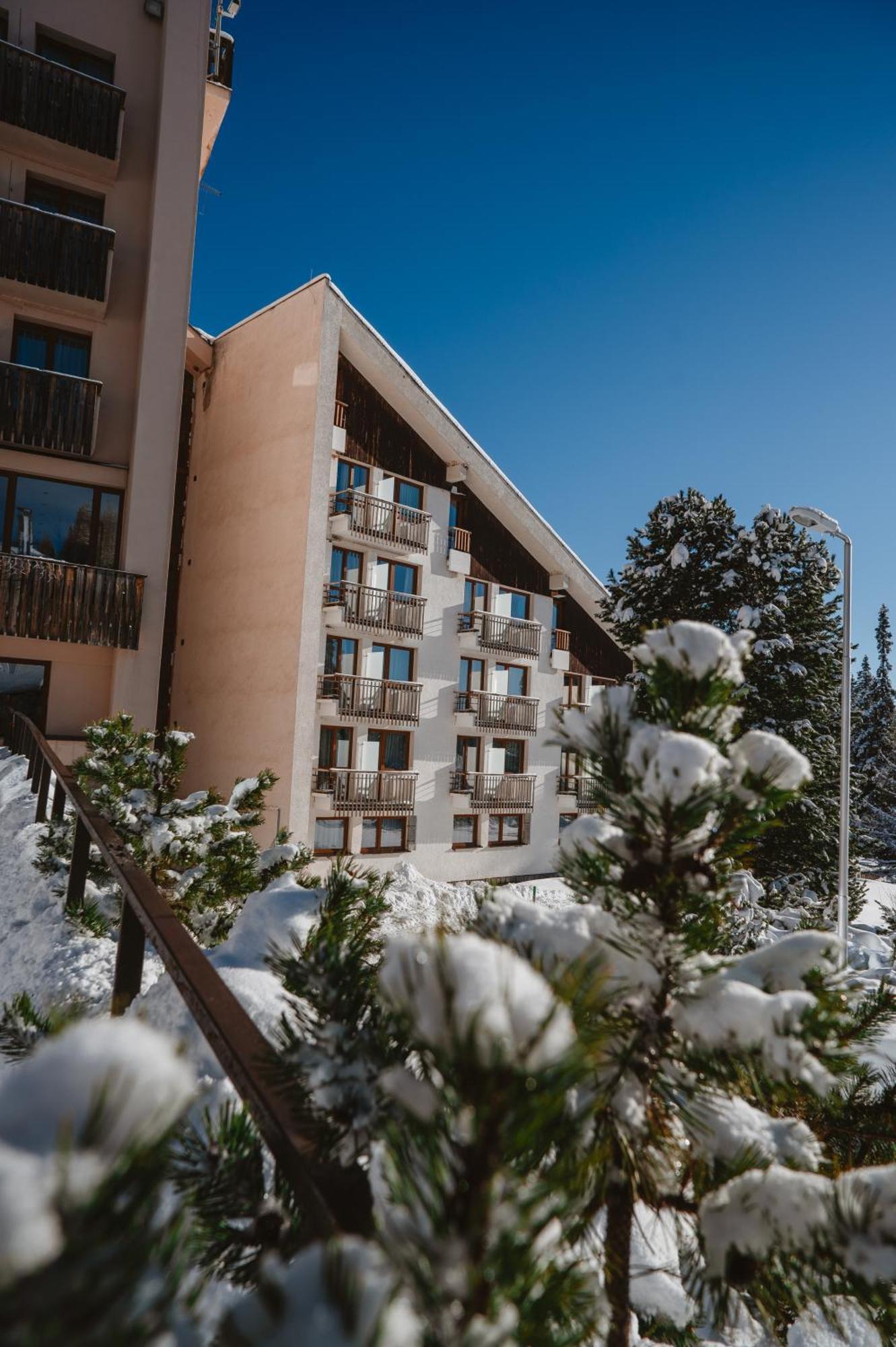 Hotel Fis Strbske Pleso Ngoại thất bức ảnh