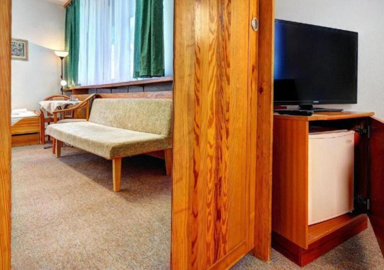 Hotel Fis Strbske Pleso Ngoại thất bức ảnh