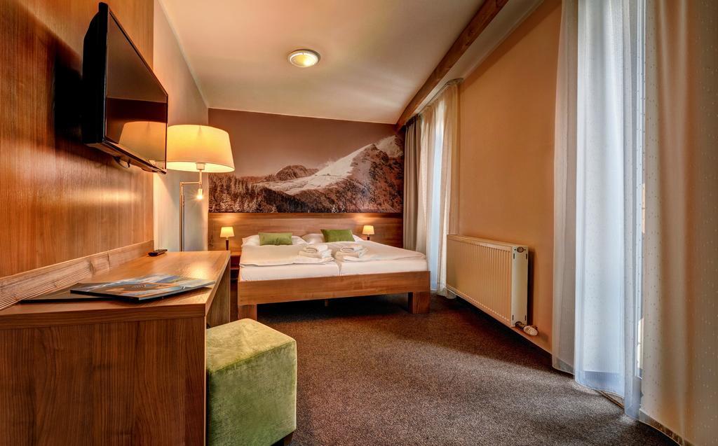 Hotel Fis Strbske Pleso Ngoại thất bức ảnh
